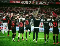 拜仁慕尼黑战胜勒沃库森，德甲争冠悬念升级