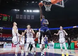 上海久事CBA击败天津先行者王哲林内线统治(2021年上海久事男篮最新队员)